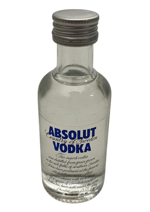 ABSOLUT VODKA 50 ML MİNYATÜR İÇKİ VOTKA ŞİŞESİ KAPAGI ACILMAMIŞ DOLU KOLEKSİYON 