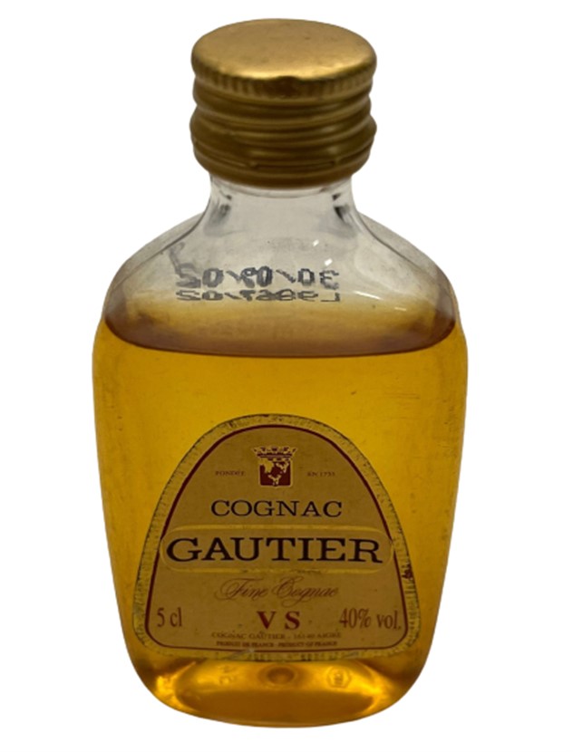 COGNAC GAUTIER 50 ML MİNYATÜR İÇKİ KONYAK PLASTİK  ŞİŞE KAPAGI ACILMAMIŞ DOLU KOLEKSİYON 