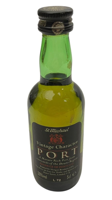 ST MİCHAEL VİNTAGE CHARACTER PORT 50 ML MİNYATÜR İÇKİ LİKÖR ŞİŞESİ KAPAGI ACILMAMIŞ DOLU KOLEKSİYON 