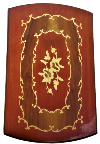 1970 CEVİZ AYAKLAR MASİF ÜZERİ MARKUTERİ EL İŞCİLİKLİ  CİCEK DESEN  İŞCİLİKLİ  DÖRTLÜ İÇ İÇE GECME ZİGON SEHBA