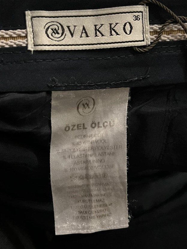 1970 VAKKO  ÖZEL ÜRETİM THY TÜRK HAVA YOLLARI LOGOLU  PİLELİ LACIVERT HOSTES ETEĞİ