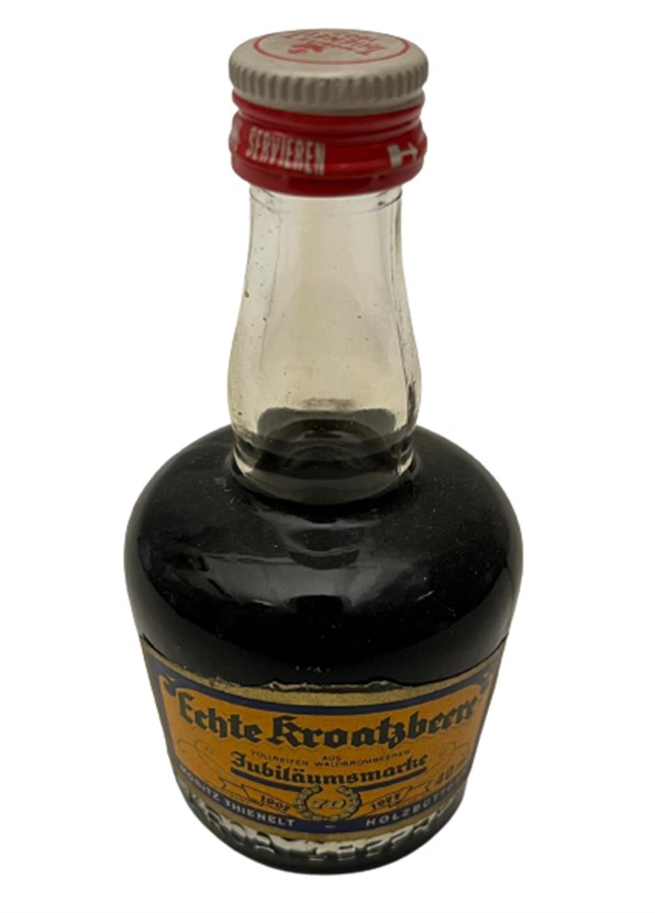 ECHTE KROATZBEERE 40 ML MİNYATÜR İÇKİ LİKÖR ŞİŞESİ KAPAGI ACILMAMIŞ DOLU KOLEKSİYON 