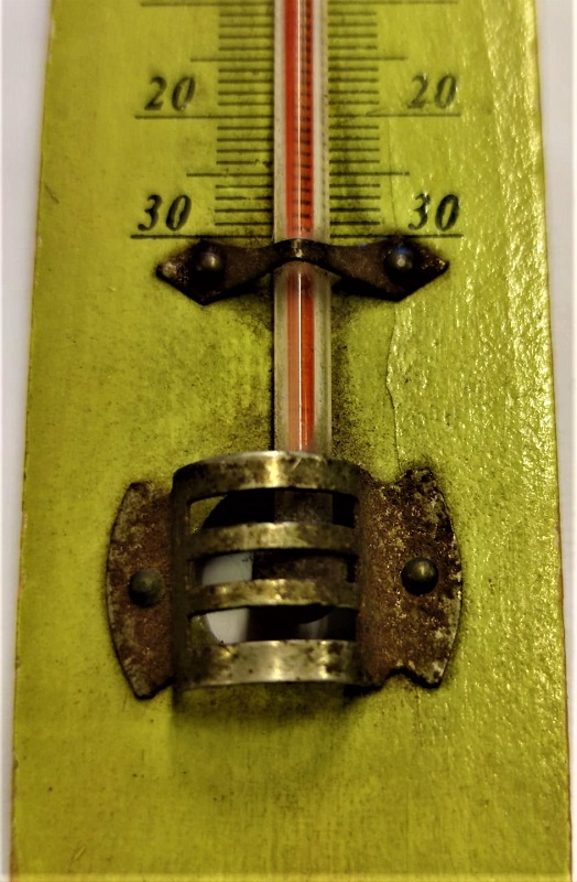 1950 TERMOMETRE AHŞAP MASIF CAM KIRMIZI CIVALI DERECE ODA İÇERSİ SICAKLIK VE SOUK ÖLCER