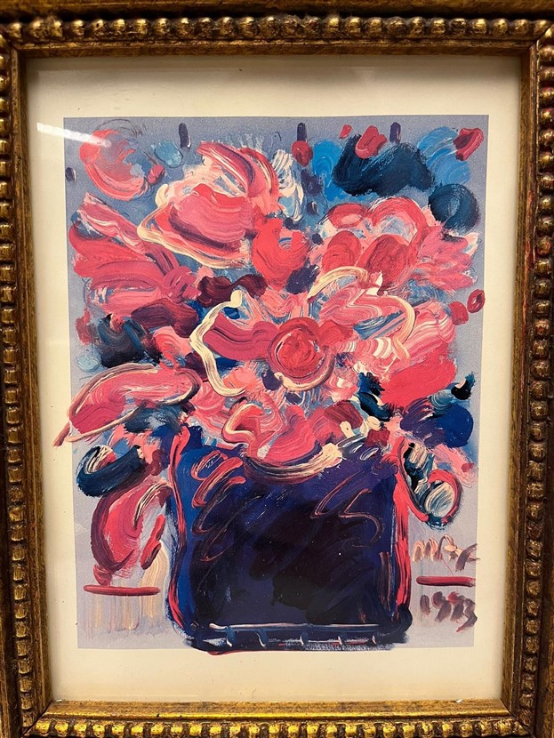 1980 DEKORATİF AHŞAP İŞLEMELİ  ÇERÇEVESİNDE YAGLIBOYA İMZALI TIPKI BASIM  BASKI RESİM