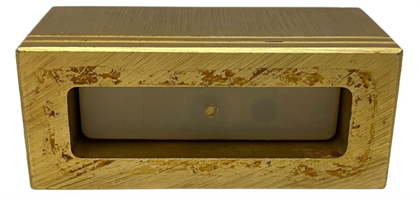 ÜZER, İNSİYALLİ PİRİNC K CAKMA  TAŞLI MEKANİK GAZLI MASA ÜZERİ ÇAKMAĞI