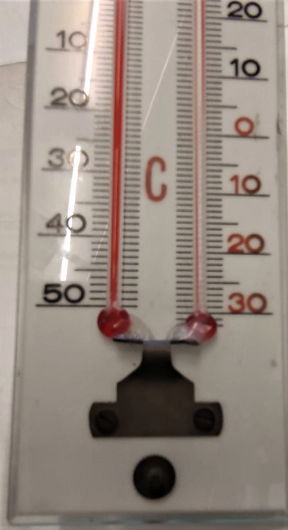 DERECE OPAL CAM ÜZERİNE CİFT CUBUK KIRMIZI CIVA ODA İCİ TERMOMETRE