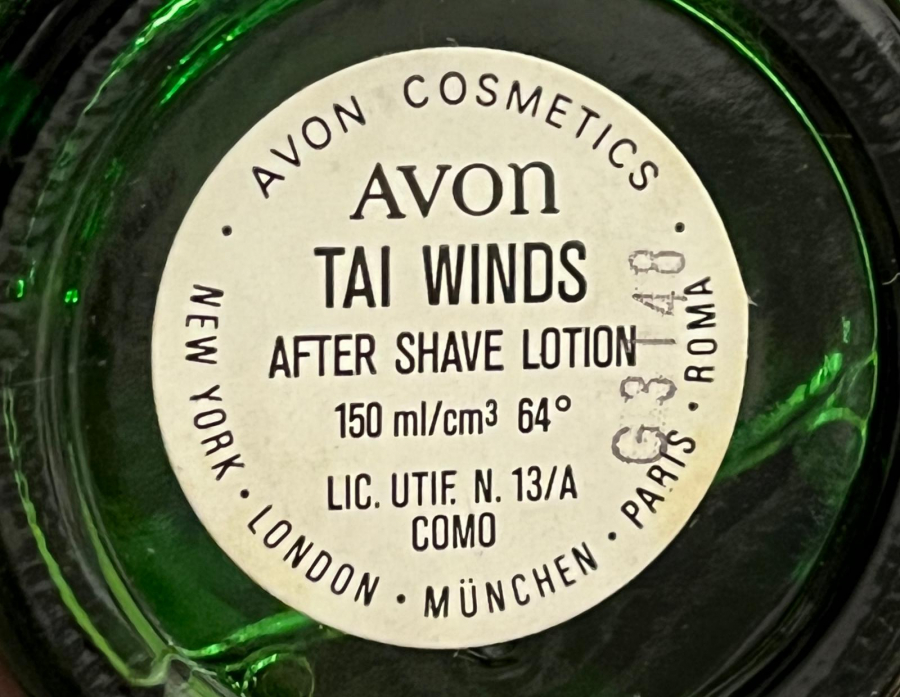 1960 AVON TAI WINDS FENER FORMUNDA YEŞİL CAM METAL KAPAKLI DOLU KOLONYA ŞİŞESİ