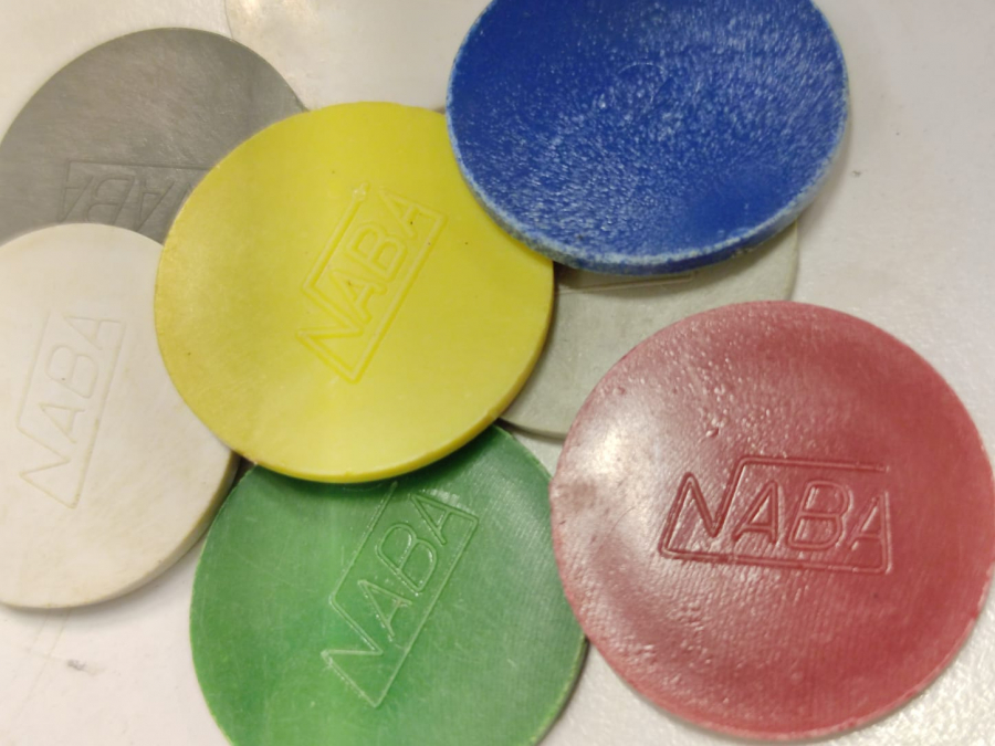 TASO NABA OYUN PULLARI 8 ADET FARKLI RESİM VE RENKLERDE