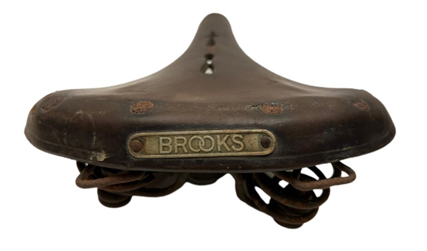 BROOKS GENT'S B73 MODEL KÖSELE BİSİKLET  SELE KOLTUĞU YAYLARINDA KIRIK VARDIR