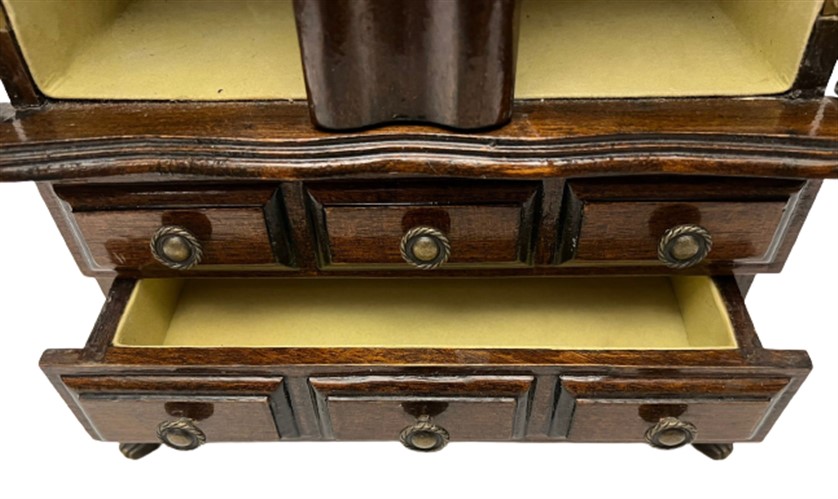 UFAK BOYDA MASİF AYNALI ÇEKMECELİ METAL AYAKLI EL YAPIMI MAKYAJ MASASI ÜZERİ MÜCEVHERLİK