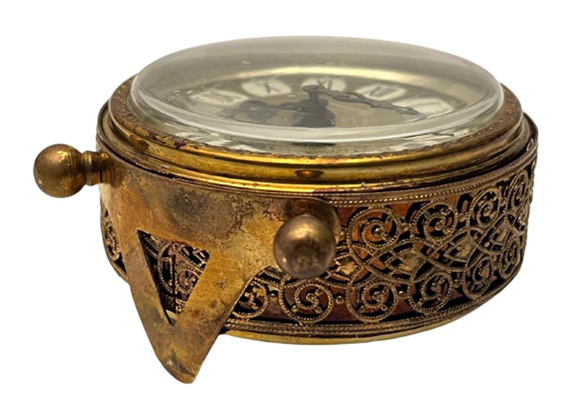 BLESSİNG WEST GERMANY CLOCK YANLARI İŞLEMELİ KURMALI MEKANİK ÇALAR BAŞ UCU SAAT