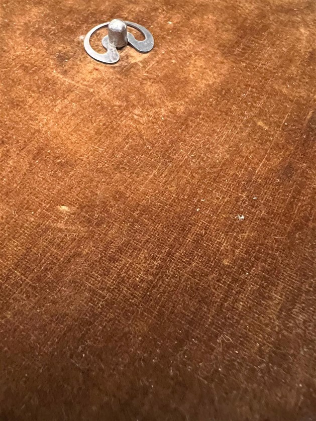  KUFRİKOVY GRAMOFON  A77 CANTALI KURMALI MEKANİK CANTA GRAMOFON 