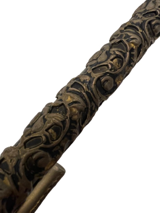 1920GÜMÜŞ İŞLEMELİ UZUN KİBAR SAPLI ÜZERİ FUL İŞLEME GÜNEŞ VE YAGMURDA KULLANILAN ŞEMSİYE 10 CUBUK TELLİ 