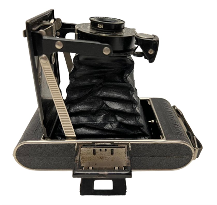 1934 GERMANY KODAK JUNİOR 620 CAMERA VİNTAGE ORİJİNAL DERİ ÇANTASINDA  KÖRÜKLÜ FOTOĞRAF MAKİNESİ