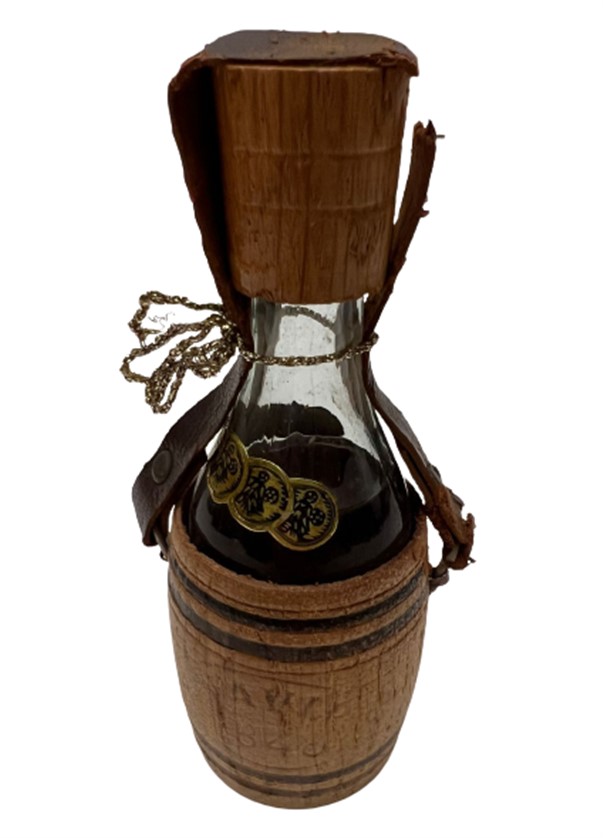 NAVIP 848 COGNAC 50 ML MİNYATÜR İÇKİ KONYAK ŞİŞESİ KAPAGI ACILMAMIŞ DOLU KOLEKSİYON 