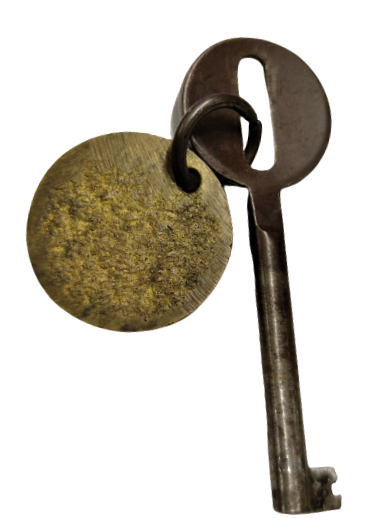 HOTEL ODA KAPI PİRİNC ANAHTARLIK VE ANAHTAR 2 NUMARALI ESKİ HOTEL ODASI KAPI  ANAHTARI