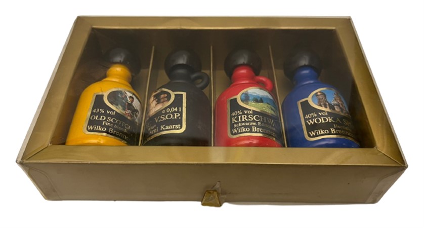 WİLKO BRENNEREİ KAARST  OPAL ŞİŞELERDE 4 LÜ 40 ML MİNYATÜR İÇKİ LİKÖR ŞİŞESİ KAPAGI ACILMAMIŞ DOLU KOLEKSİYON 