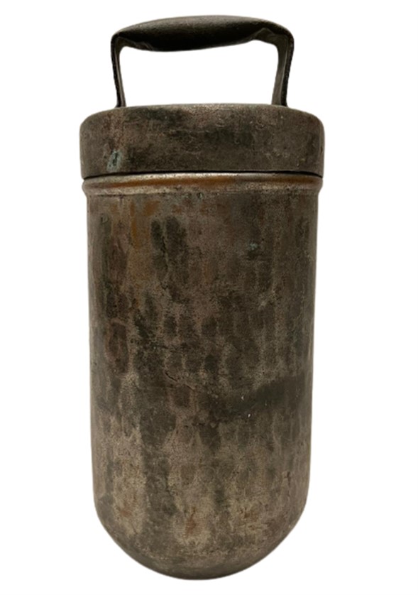 1900 OSMANLI MUTVAGINDA DONDURMA YAPIMINDA KULLANILAN USTA İŞİ DÖVME BAKIR AGZI  KAPAKLI DONDURMA YAPMA İC KABI