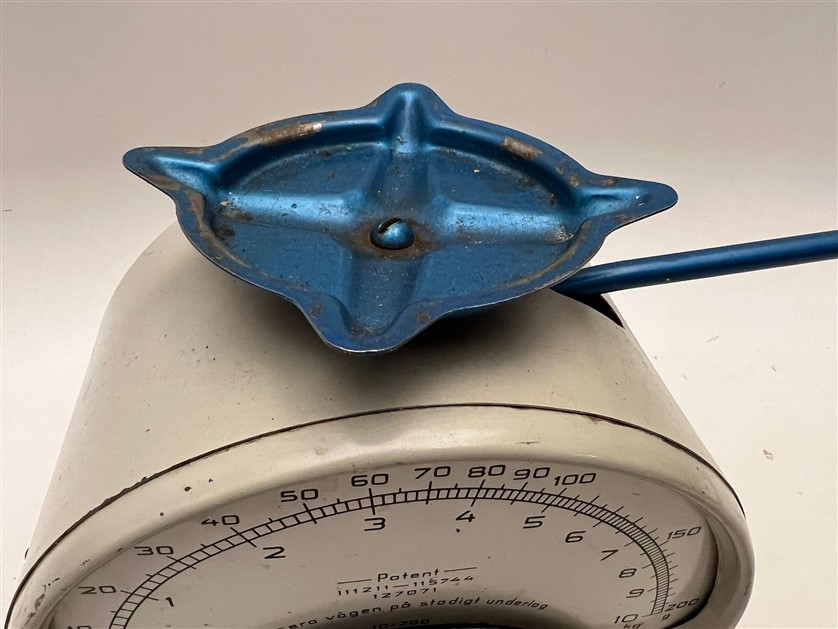 1950 KEFELİ LİNDELLS METAL MEKANİK 10 KG TARTABİLEN KADRANLI İBRELİ  TERAZİ