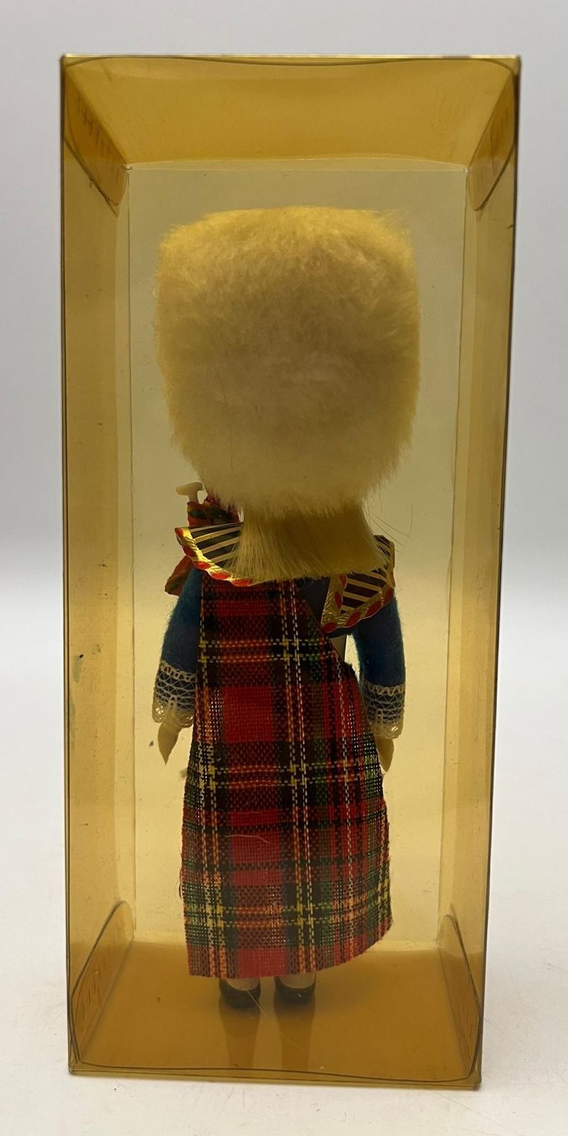 KOLEKSİYONLUK HAREKETLİ GÖZLÜ KIYAFETLERİ EL YAPIMI OYUNCAK ELBİSELİ YÖRESEL BEBEK