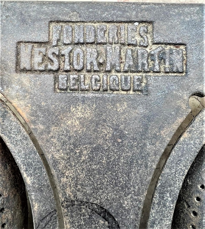 1920 ANTİKA ART NOUVEAU FONDERIES NESTOR MARTIN BELÇİKA DÖKME DEMİR MUTAK OCAĞI 6  GÖZ VE AYAR MUSLUKLU 