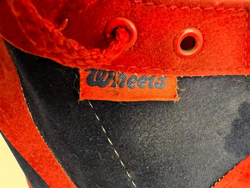 VİNTAGE ROLLER DERBY URETHANE 4 TEKERLEKLİ ORJİNAL METAL TABAN ÜZERİ KIRMIZI LACİVERT DERİ PATEN