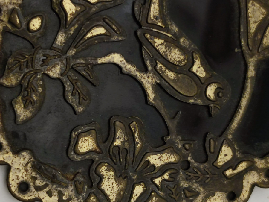 1910 OSMANLI ARMUDİ TARZDA TAMAMEN TESTERE EL İŞİ KOLYE UCU OLTU TAŞI UZERİNE GÜMÜŞ İŞ