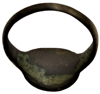 SELCUKLU  BRONZ TAMAMI  EL KAZIMA VE YAPIMI İLE ÜZERİNDE BESMELE VE  ALLAH YAZILI  YÜZÜK SADECE TEK YAPILMIŞ ÖZEL NADİR BİR YÜZÜKDÜR 19 MM CAPINDADIR