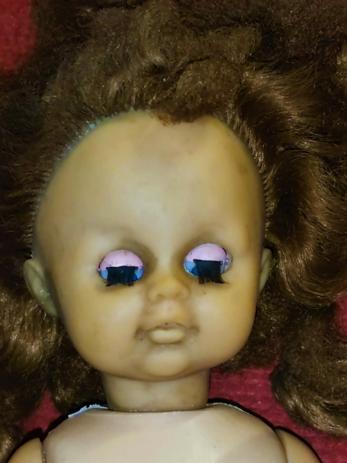 1960 ŞİŞİRME KALIP PLASTİK KAFA VE ELLER KAUCUK OYUNCAK BEBEK ÇEVRİLİNCE AĞLAYAN 