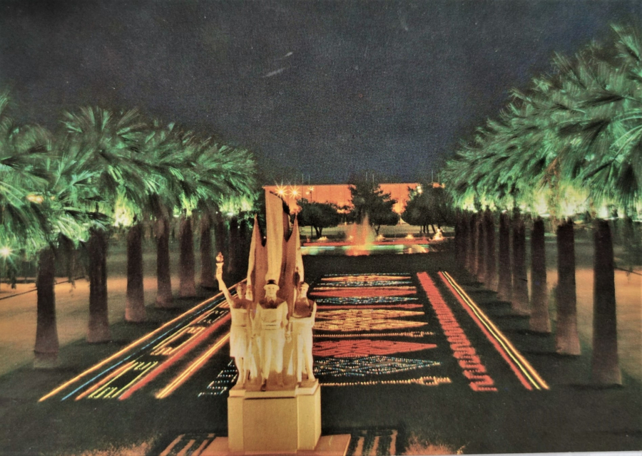 1970 İZMİR İNTERNATİONAL FUAR GECE GÖRÜNÜŞ KARTPOSTAL RENKLİ OFSET BASKI ARKASI YAZILI POSTADAN GECMİŞ 