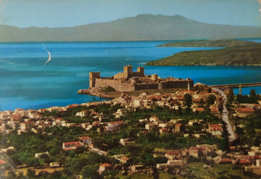 1970 BODRUM HALİKARNAS KARTPOSTAL RENKLİ OFSET BASKI POSTADAN GECMİŞ 