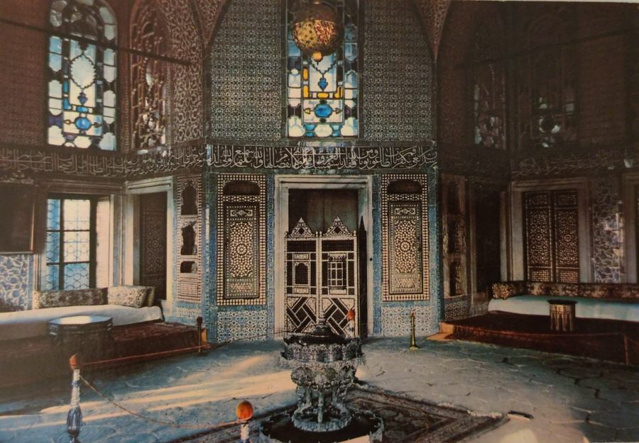 1970 İSTANBUL TOPKAPI SARAYI BAGDAT KÖŞKÜ KARTPOSTAL RENKLİ OFSET BASKI 