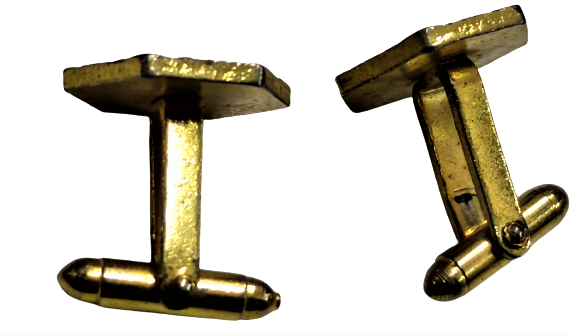 METAL ALTIGEN FORMDA ORTASI YILDIZ GEOMETRİK KESİM DESENLİ CİFT MANŞET KOL DÜĞMESİ