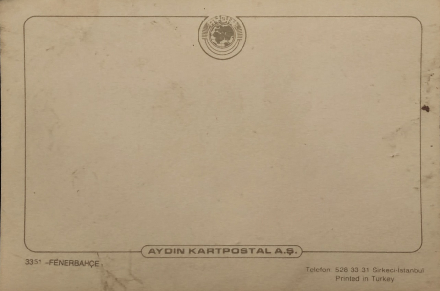 1980 FB FENERBAHCE SPOR KÜLÜBÜNÜN CUBUKLU FORMA TÜRK BANK SPONSORLU İLE MAC ÖNCESİ ORTA SAHADA VERDİGİ TAKIM FOTOGRAFI KARTPOSTAL