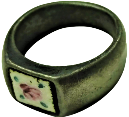 1930 ÖZEL TASARIM EL TESVİYE İŞİ ÜZERİ SICAK NİNELİ PİRİNC ERKEK YÜZÜK İC CAPI 23,5 MM MİNE KISMI 1 CM X1 CM 