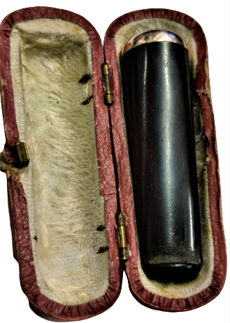 OSMANLI USTA İŞİ ATEŞ KEHRİBAR AGIZ KISMI ALTIN BİLEZİKLİ DIŞI KIRMIZI İCİ KREM KADİFE KAPLI KUTUSUNDA ORJİNAL EL YAPIM AGIZLIK