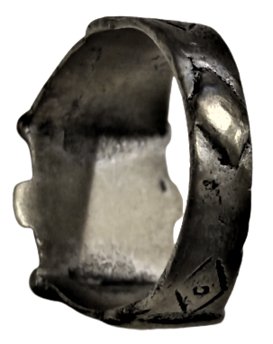 OSMANLI YAPIM TESVİYE EL USTA İŞİ ÜZERİ EL KAZIMA AYET YAZILI GÜMÜŞ YÜZÜK