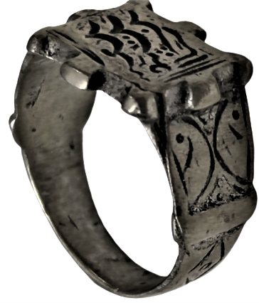 OSMANLI YAPIM TESVİYE EL USTA İŞİ ÜZERİ EL KAZIMA AYET YAZILI GÜMÜŞ YÜZÜK