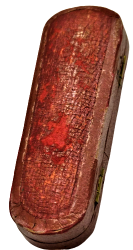 OSMANLI USTA İŞİ ATEŞ KEHRİBAR AGIZ KISMI ALTIN BİLEZİKLİ DIŞI KIRMIZI İCİ KREM KADİFE KAPLI KUTUSUNDA ORJİNAL EL YAPIM AGIZLIK