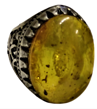 1960 RUS 84 DAMGALI BALTIK KEHRİBAR TAŞLI  İKİ YANIDA FARKLI İŞCİLİKLİ GÜMÜŞ YÜZÜK