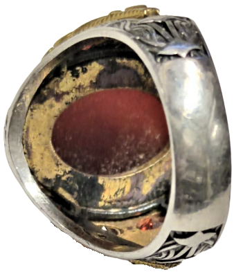 1980 AKİK TAŞLI VE KENARLAR DOGAL TAŞLA BEZELİ UST VE YANLAR ALTIN KAPLAMA GECME TAMAMI USTA DAMGALI EL YAPIM YÜZÜK