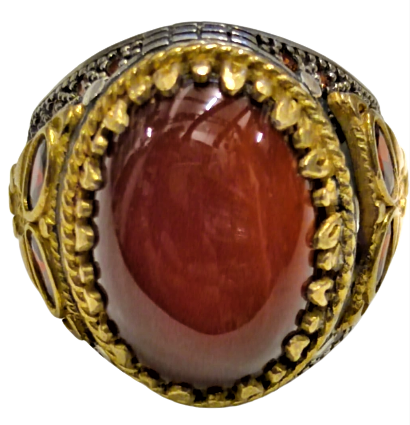 1980 AKİK TAŞLI VE KENARLAR DOGAL TAŞLA BEZELİ UST VE YANLAR ALTIN KAPLAMA GECME TAMAMI USTA DAMGALI EL YAPIM YÜZÜK