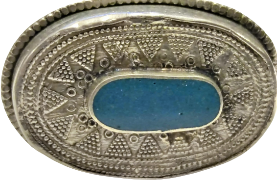 1970 EL YAPIM  USTA İŞİ ÖZEL TASARIM ORTASI DOGAL MAVİ YEŞİL ARASI RENDE TAŞ YÜZÜK 