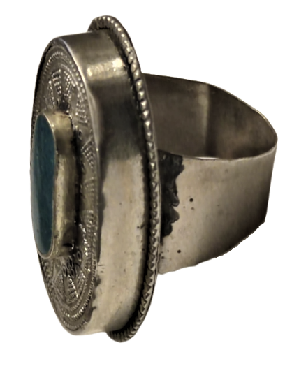 1970 EL YAPIM  USTA İŞİ ÖZEL TASARIM ORTASI DOGAL MAVİ YEŞİL ARASI RENDE TAŞ YÜZÜK 