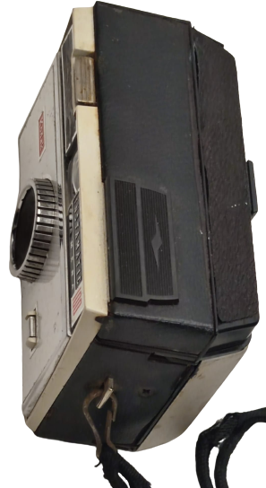 KODAK İNSTAMATIC CAMERA 100 FOTOGRAF MAKİNESİ İC AKSAM METAL DIŞI BAKALİT  MANUEL MEKANİK MAKİNE