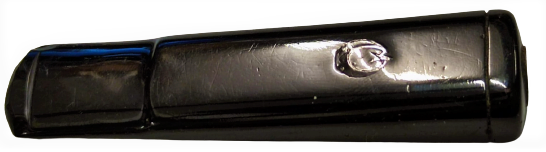 OSMANLI USTA EL YAPIM SİYAH KEHRİBAR AGIZLIK ÜZERİNDE TURA VE AY YILDIZ  BULUNMAKTADIR