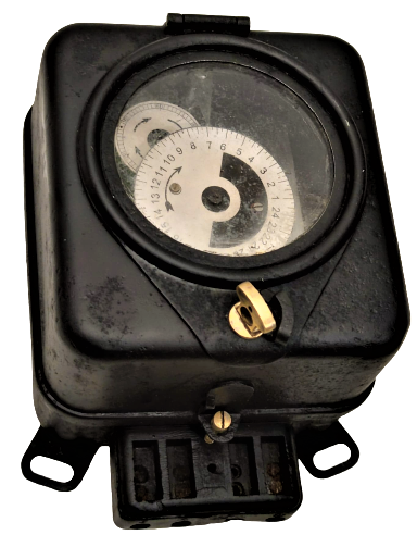 1937 TÜRK ANONİM ELEKTİRİK ŞİRKETİ DEVRE KAPAYICI SAAT SIEMENS SCHUCKERT NUNBERG CİFT KADRANLI MEKANİK ELEKTİRİK SAYACI 