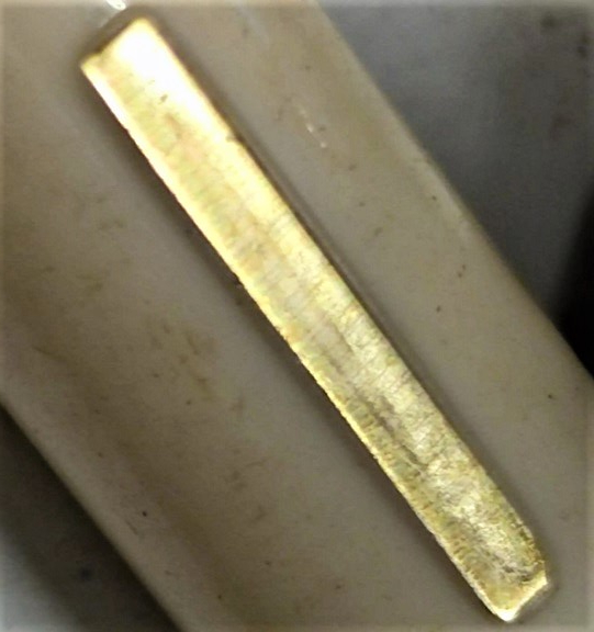 HANEDAN MÜHÜRÜ FİLDİŞİ KUTUSUNDA FİLDİŞİ MÜHÜR KUTUNUN DISI İŞLENMİŞ KAHVERENGİ  DERİ KAPLAMA MUHUR 