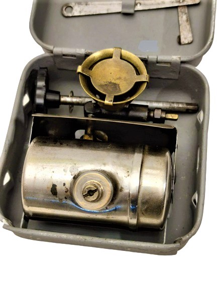 RUS SSC KAMP PİKNİK PORTATİF KUTULU CANTA METAL KAZANLI EKSİKSİZ TEK GÖZ İSPİRTO İLE YANAN OCAK