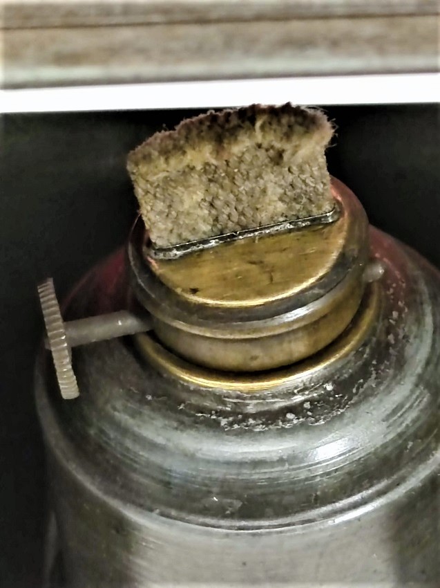 1920  T.C. DEVLET DEMİR YOLLARI YOL İŞARET FENERİ METAL TAŞINABİLİR FENER VE DİREKLERE TAKILMA APARATLI GAZ YAGLI  BEZ  FİTİLLİ YOL İŞARET FENERİ 